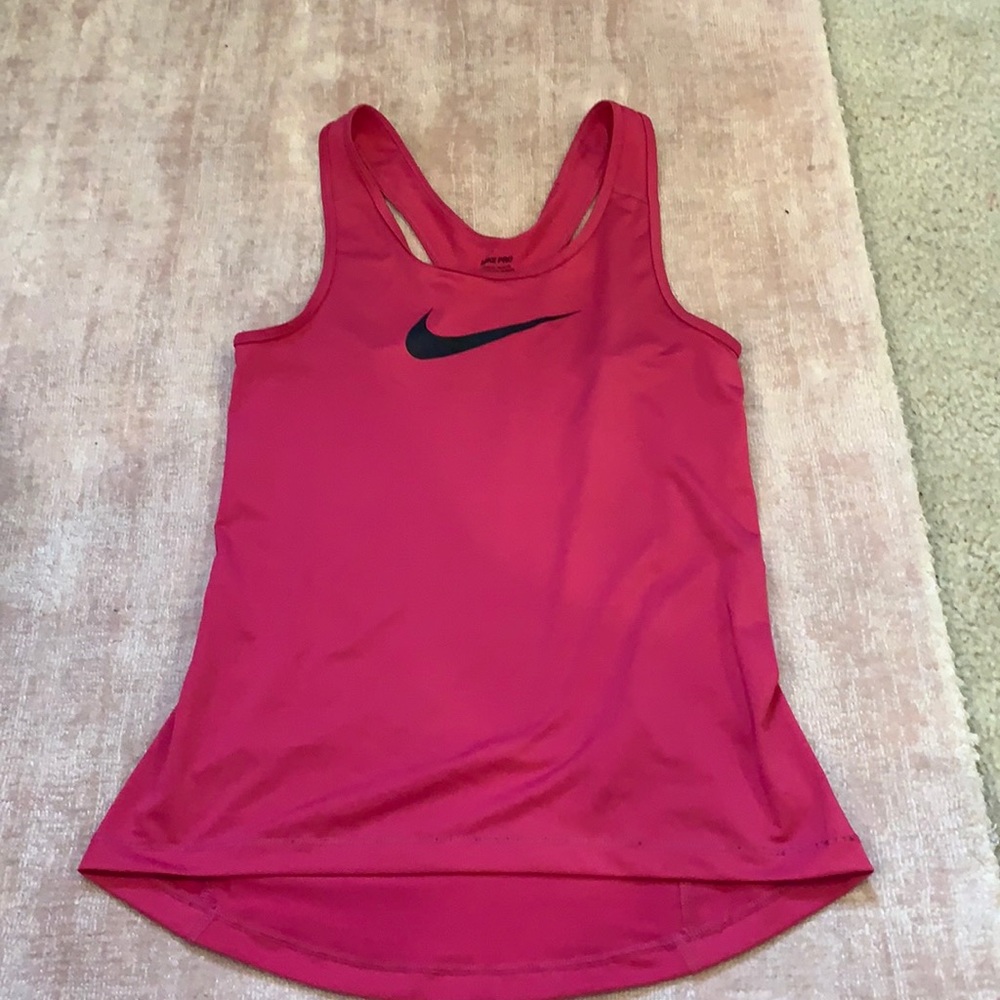 Nike tank